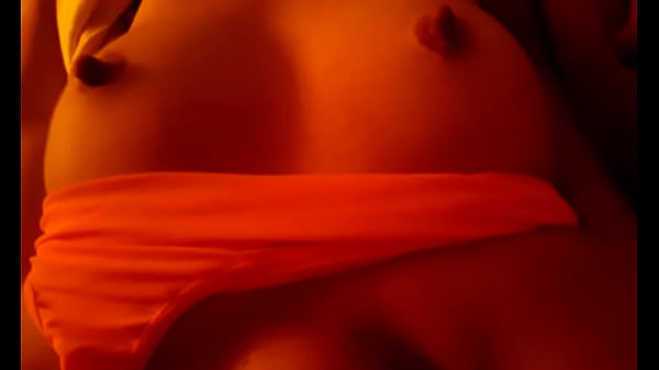 Ch2 Otro video de sus bonitos pechos