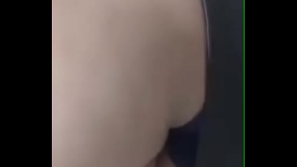 Eu Ravy mostrando o meu cuzinho