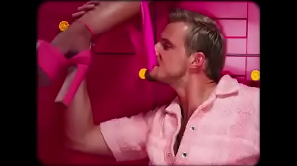 Nicki Minaj - Super Freaky Girl (Official Music Video)