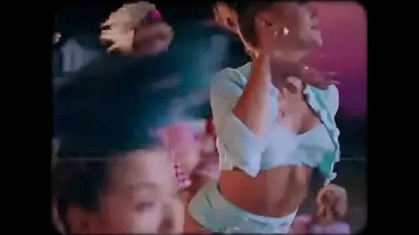 Download Video - Nicki Minaj - Super Freaky Girl &lpar;Official Music Video&rpar;