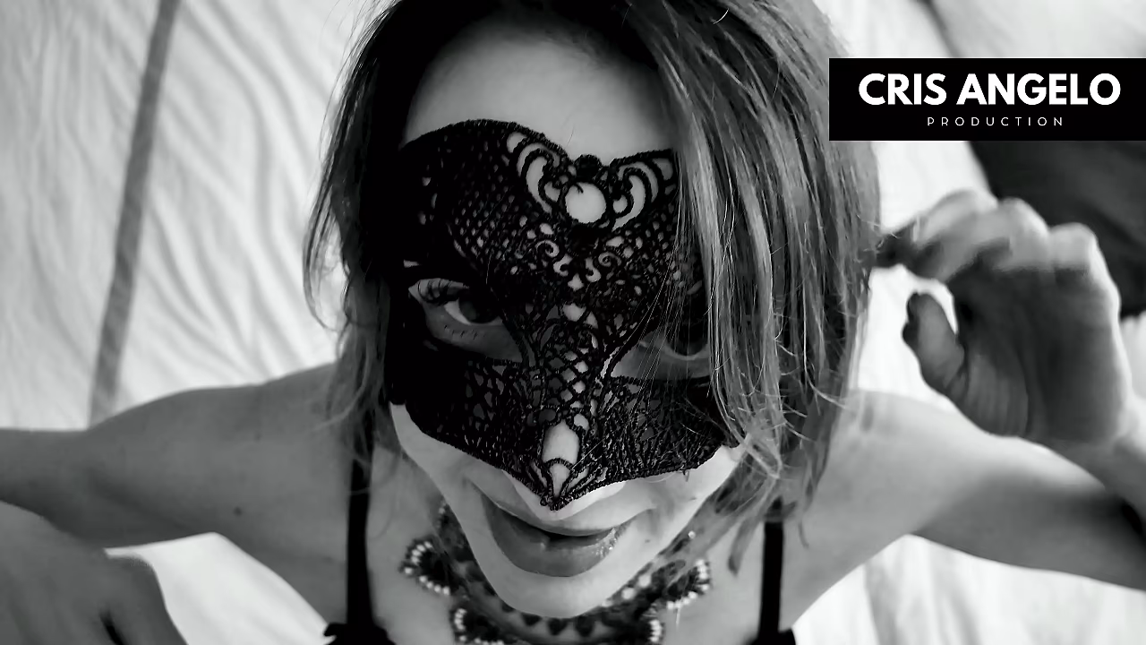 Melany Merry Christmas with Cris Angelo - 20min