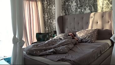 Horny Stepbro Creeps into 20yo Stepsis Bed - She Pounds Him Hardcore!