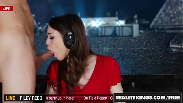 RealityKings - RK Prime - (Mick Blue) (Riley Reid) - Its Showtime