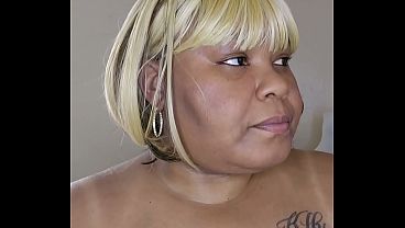 Sexy BBW w/BBC sex toy solo play sloppy head 59 sec