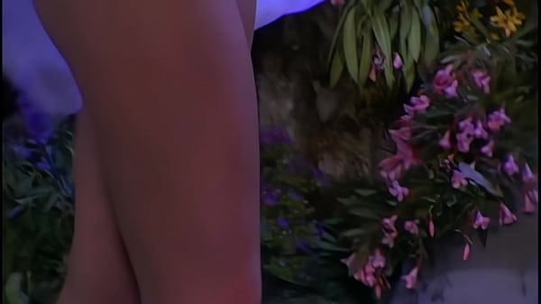 Amber Star starts off the fourth episode of our cum swallowing series