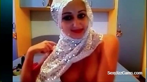 Arab Girl Shows her Goods off on Cam - SuperJizzCams.com