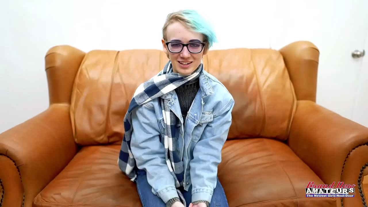 Slim Blonde Coed Amateur Raven Messy Deepthroat Toys Squirting Fun!