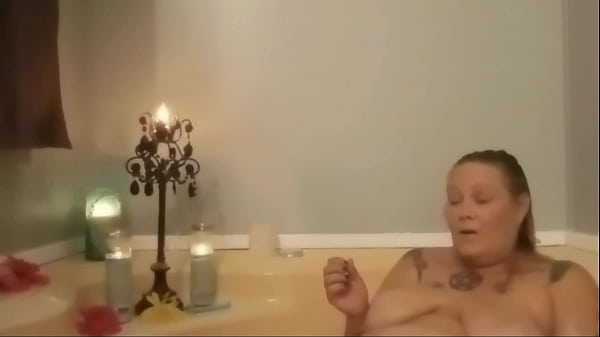 Hot Milf BBW Raya Rollins catches her step-sons watching her as she relaxes in her bath...PREVIEW