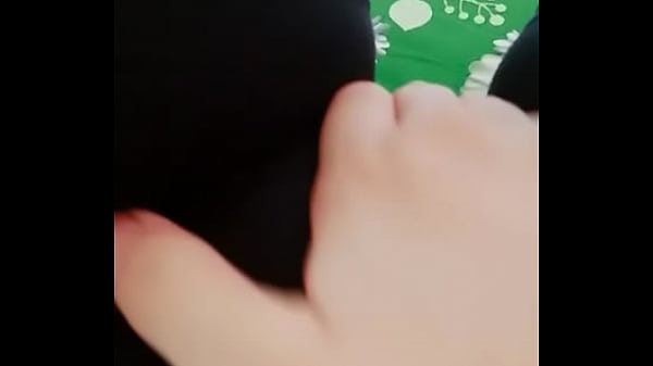 Anybody want to suck my pussy?