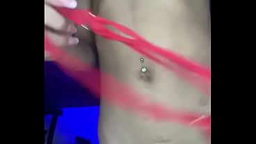 隣の女の子がスキーマスクをかぶってあなたの太い黒人のペニスをしゃぶる - だらしないディープスロートと唾液と精液