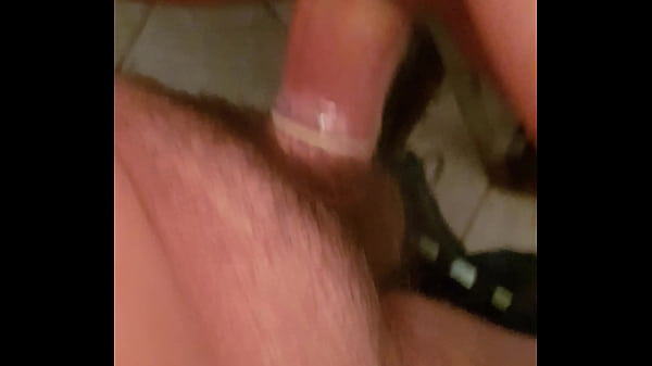 Download Video - Venezolana chile para&iacute;so