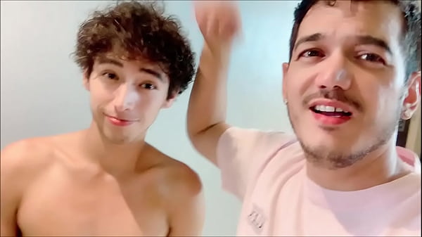 Sexy cutie returns to get some good head