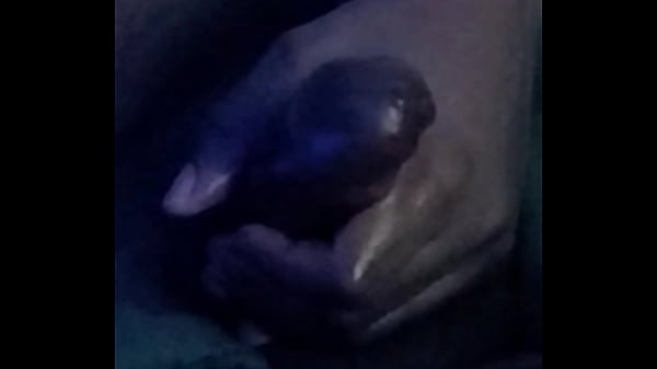 Maskmind Joue En Donnant À Dickie Un Massage Des Mains