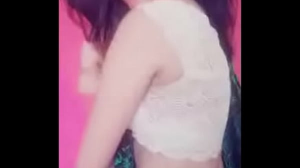 sexy figure of bhabhi