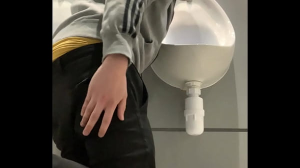 Download Video - drinking from the urinal