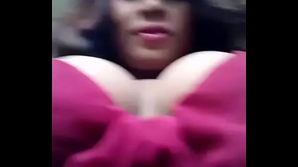 Bangladeshi Model Actress Sexy Busty Rasmi Alon Hot Live Show