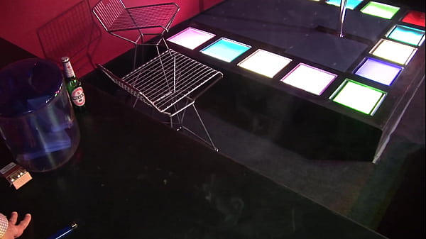 Dora Venter keeps this one discrete