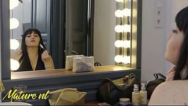 Stepdaughter Miss Olivia Seduces Stepmom Lucrezia Parisi