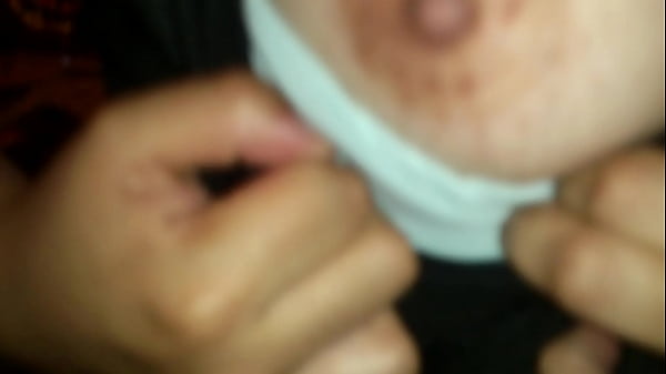 thumb ale tits