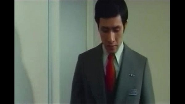 Secretary giving blowjob