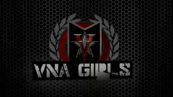 Tattooed Busty MILF Tiara Starz Gets Her Pussy Fucked By Rome Major!