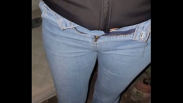 Download Video - Me cojo a la amiga de mi novia en la calle Nos echamos un rapidin en un terreno baldio y ella me quita el condon&excl;&excl;