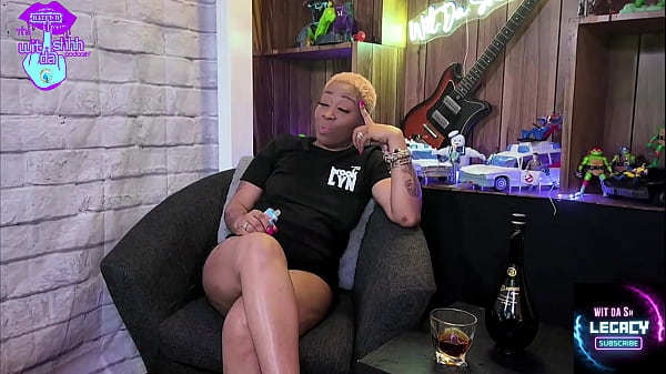 Who’s Auntie Is This?