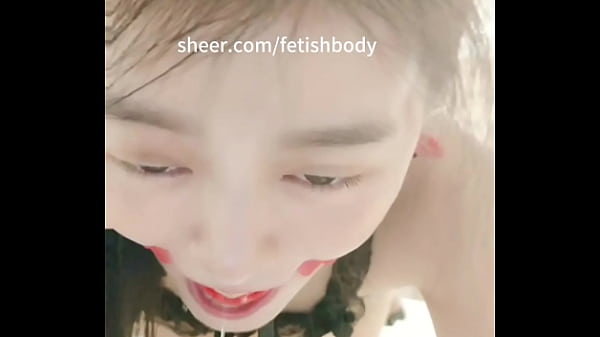 Sex slave female slave flirts, shows off her big butt, bells and shakes her breasts [human photo versus version, original voice]