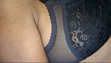 Asian MILF Cant Resist anyone do you like her ? 10 min