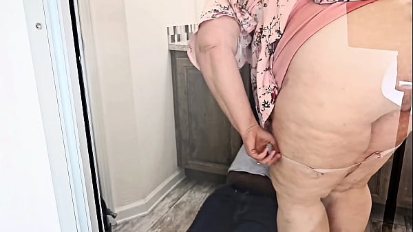 Big ass Pawg Milf peeing squirting compilation - bbw squirting, Big butt, BBW SSBBW, big fat ass, fat pussy, peeing in public, car outdoors, asshole close up