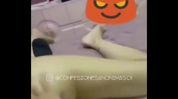 Dani Duke Suce Une Bite