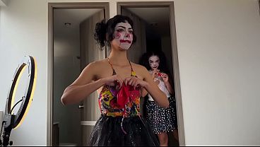 Looner fetish for first time, inflating balloons with Cindy Luna