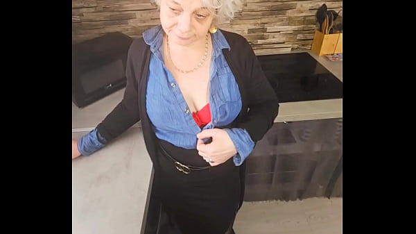 Milfsofy - update #585 - May 10, 2024