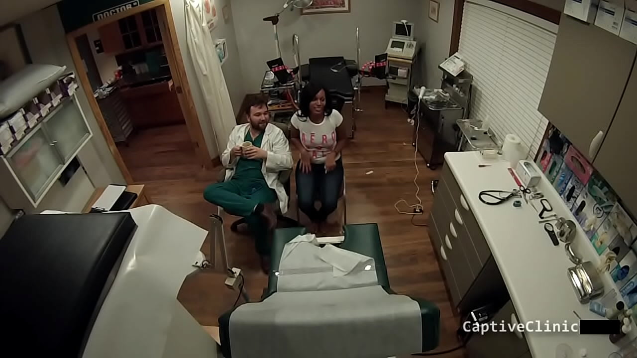 TSAyyyy ¿Qué le estás haciendo a Tori Sánchez?
                    black latex humiliation fetish gloves handcuffs big tits black hair medical natural tits long hair anal fingering ass spreading behind the scenes bts muchos negros