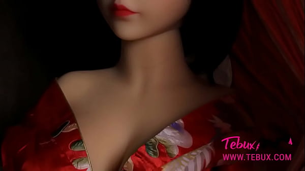Having sex with this Asian Brunette is the bomb. Japanese sex doll