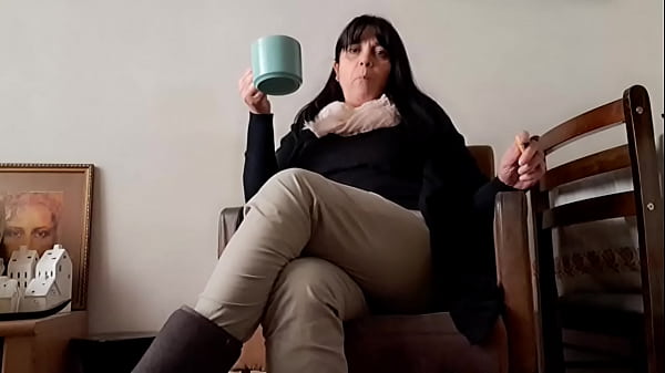 stepmom gets hot and starts taking and facing camera