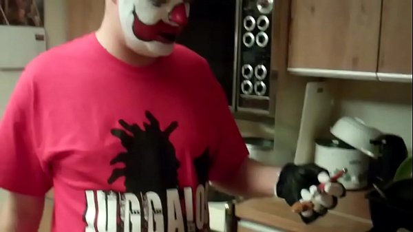 The Cinnamon Challenge by FlipFlop the Clown
