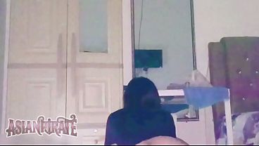 Delicious pussy sexy Asian indo girl big ass and fuck at midnight