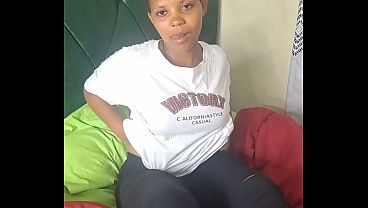 The nun musterbate her perfect pussy