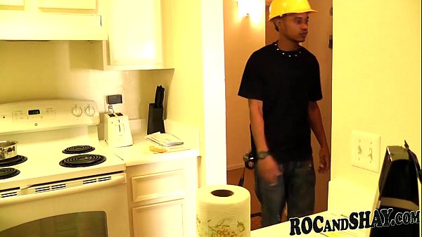 Download Video - I FUCKED THE WORKER &excl;&excl;