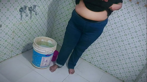 Arabian Muslim Girl Hot Shower In Public Toilet, Look How Big Is my Tits, Ass & Pussy فتاة عربية تمارس الجنس في المرحاض