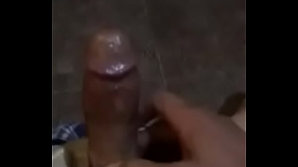 Se Branler Dans Les Toilettes