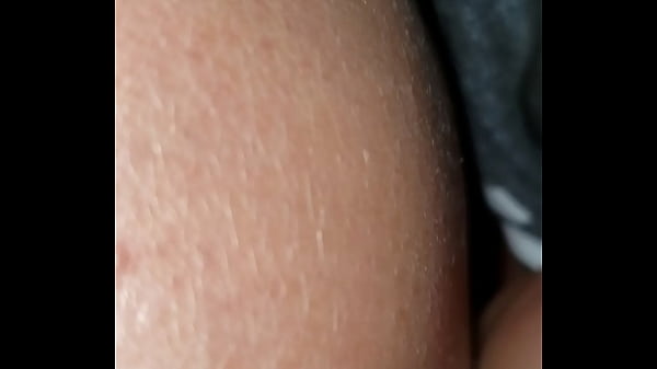 A kis cicis ribanc nem akarja, hogy lefilmezzék