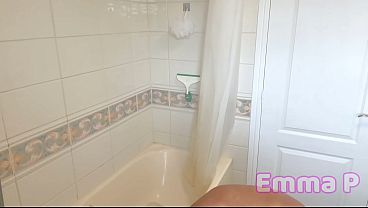 Hidden Spy Cam Catches Petite Thai Girl Completely Nude Showering Then Rubbing Cream All Over Her Naked Body