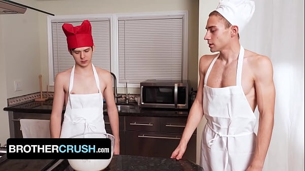 Download Video - I'll be Hole for Christmas Pt&period; 2 With Adrian Duval&comma; Dakota Lovell&comma; Brody Kayman - BrotherCrush