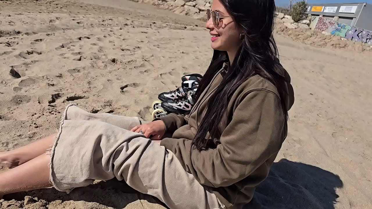 &iexcl_Novia INFIEL Se FOLLA a Desconocido En Ba&ntilde_o PUBLICO!