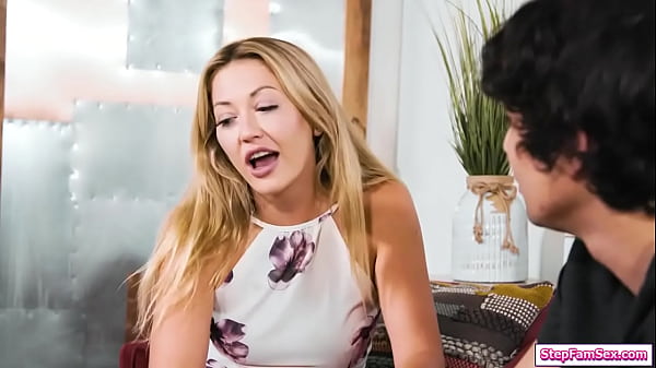 Download Video - Stepsis thanks stepbro with deepthroat