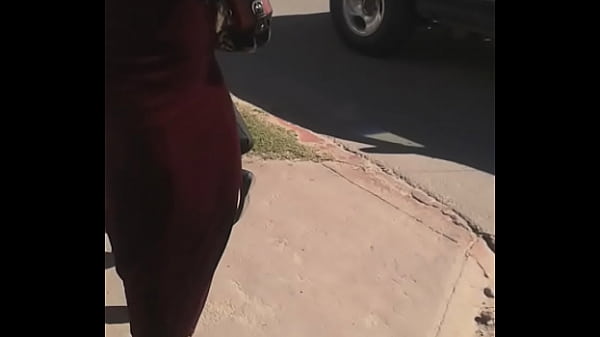 thumb ass