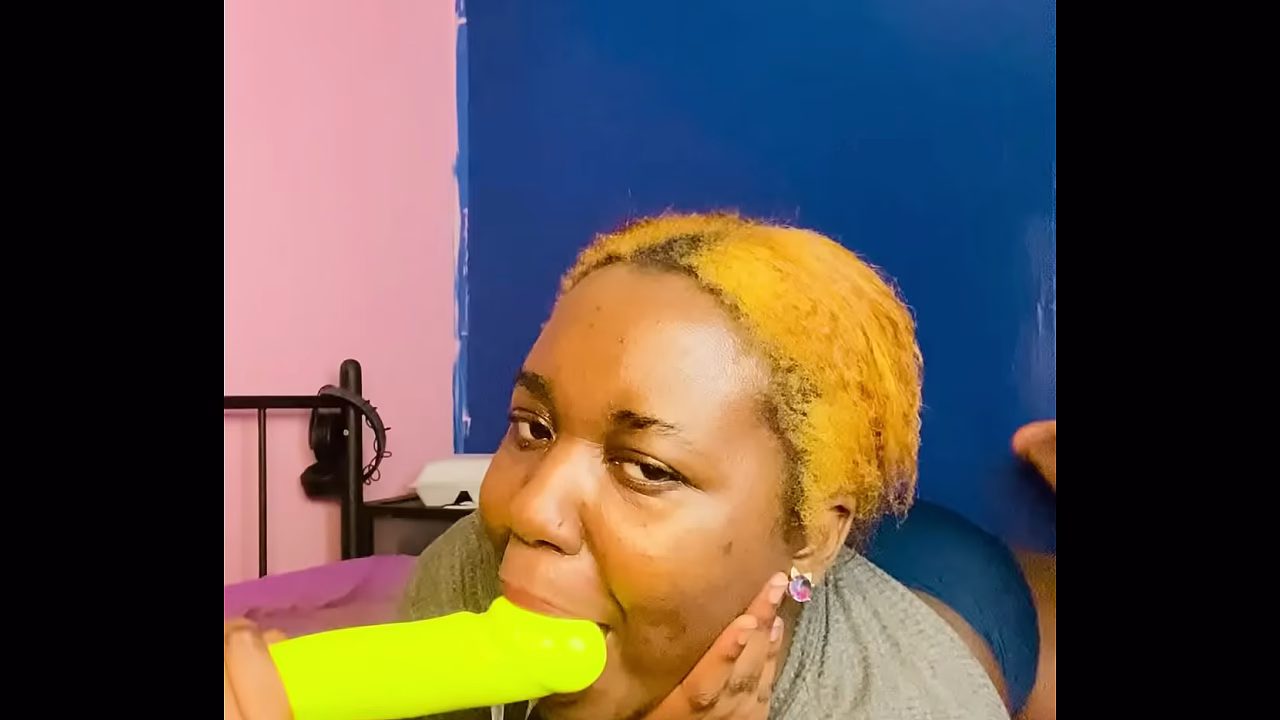 can I suck your dick ? YEAH OR NAH??