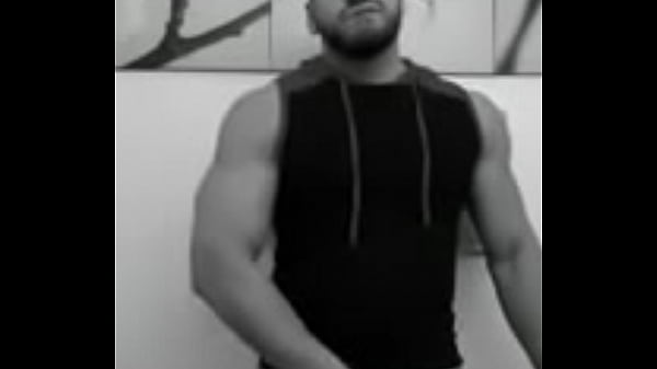 ZporN - Really Amateur Gay Handjob - I am jerki...